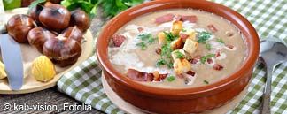 Rezept: Maronensuppe mit Speck und Croutons